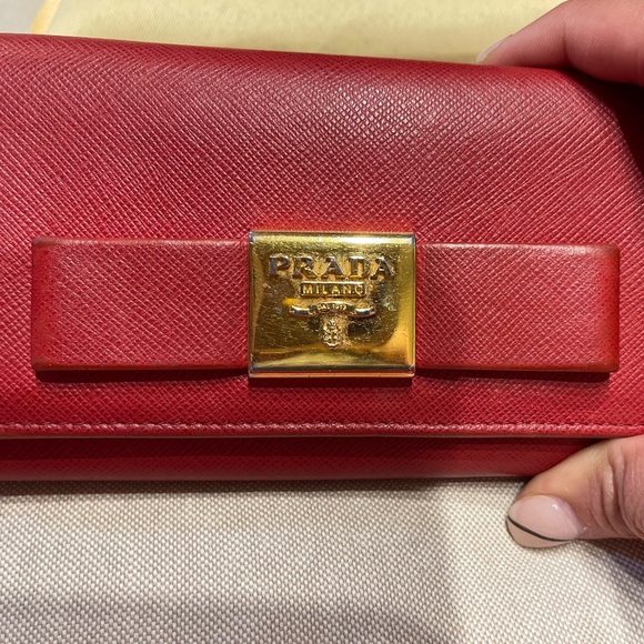 Authentic Prada Saffiano Bow Red Leather Wallet - Picture 2 of 13